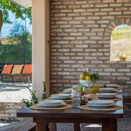 Casale Lucy Villa Pergola