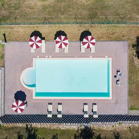 Casale Lucy Villa *