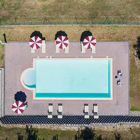 Casale Lucy Villa *